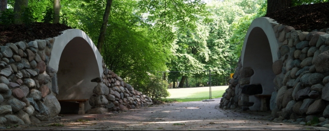 Remont Grot Szeptów w Parku Oliwskim