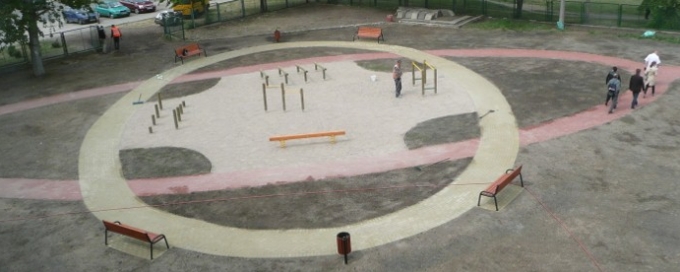 Budowa placu zabaw i placu sportowego przy Szkole Podstawowej nr 80 przy ul. Opolskiej w Gdańsku