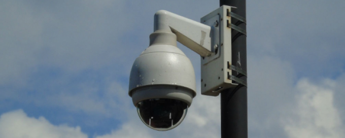 Monitoring – modernizacja istniejących punktów kamerowych w roku 2021, Brzeźno, ul. Dworska, róg