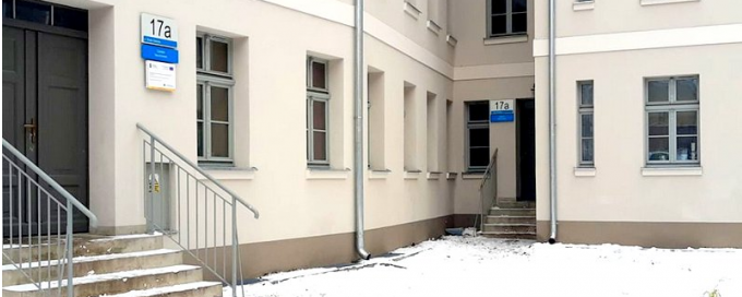 Prace izolacyjne, remont elewacji z częściowym dociepleniem oraz wymiana stolarki w budynku gminnym przy ul. Strajku Dokerów 17A w Gdańsku