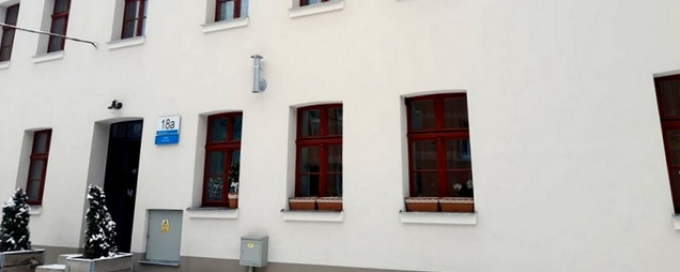 Prace izolacyjne, remont elewacji z częściowym dociepleniem oraz wymiana stolarki w budynku gminnym przy ul. Strajku Dokerów 18A w Gdańsku