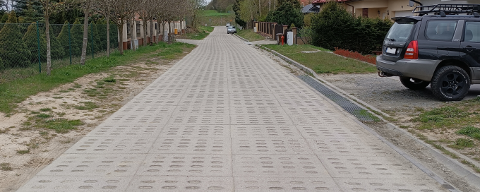 Utwardzenie nawierzchni jezdni na ul. Swarzewskiej