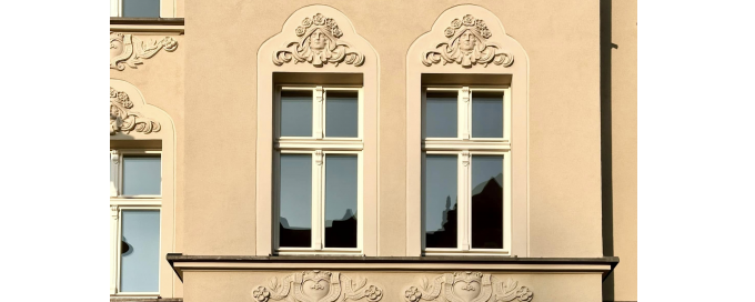 Termomodernizacja, zmiana sposobu ogrzewania, przebudowa lokalu usługowego oraz lokali mieszkalnych w celu ich usamodzielnienia w budynku gminnym przy ul. Toruńska 27 