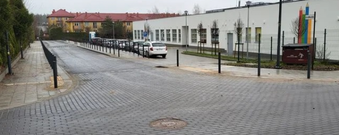 	
​Budowa układu drogowego – ul. Achillesa wraz ze zjazdem z ul. Orfeusza i niezbędną infrastrukturą 